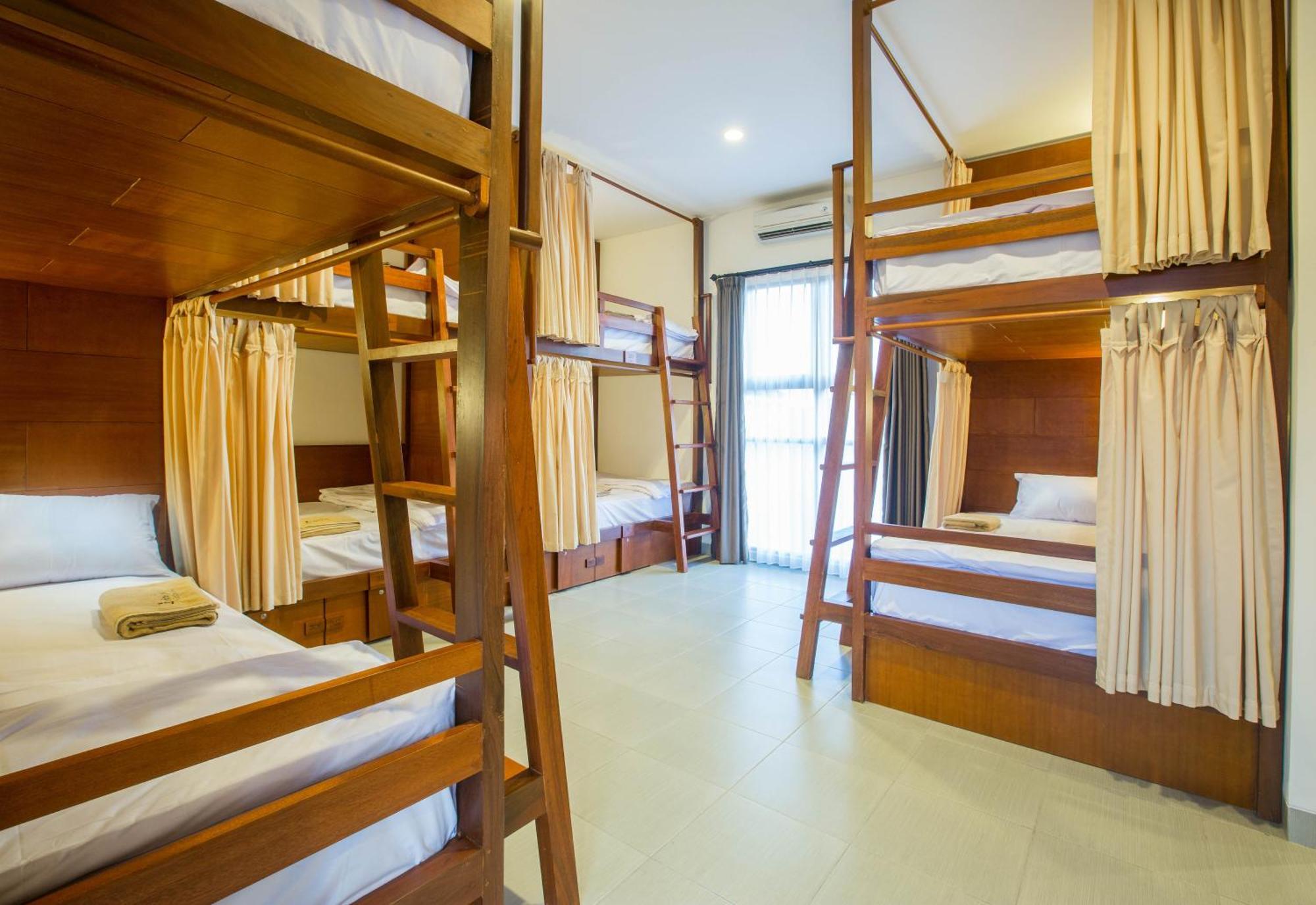 Pudak Sari Unizou Hostel Kuta Lombok Exteriör bild